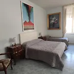 Come D\'Incanto A Napoli
